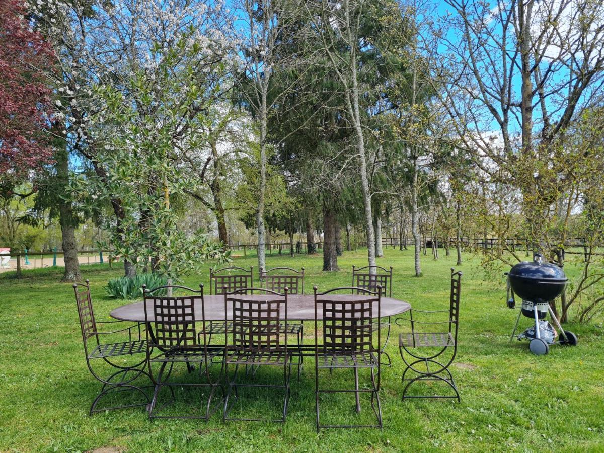 Manoir de la Beunèche Roeze-sur-Sarthe Extérieur photo